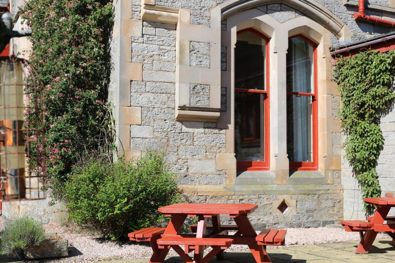 Pitlochry Dundarach Hotel Exterior foto